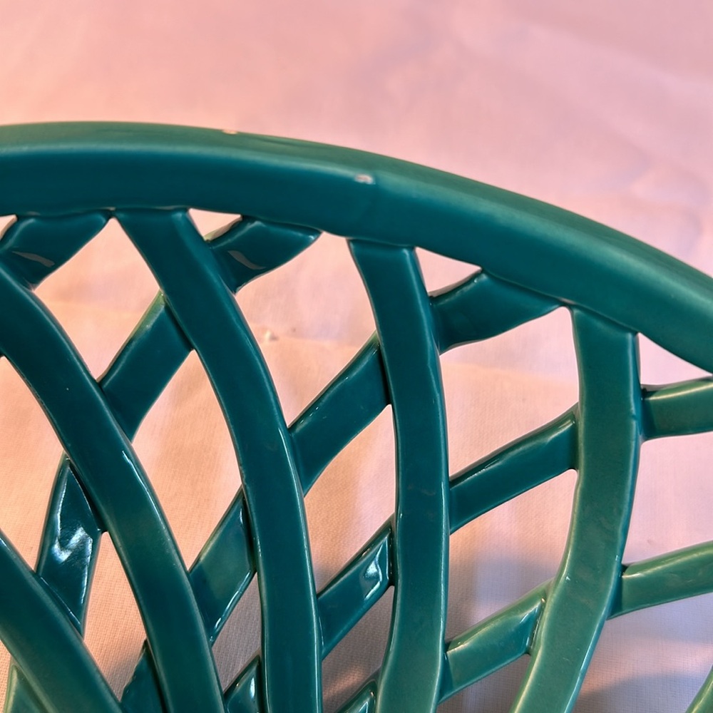 Ceramic basket - Picture 9 of 12